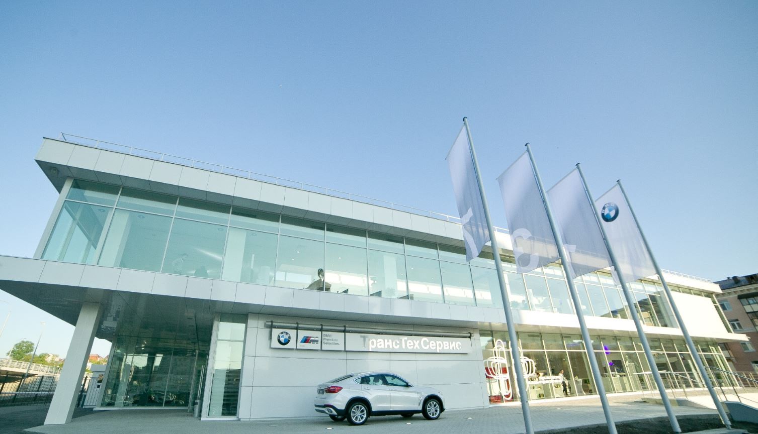 В Казани открылся новый дилерский центр BMW компании «ТрансТехСервис»