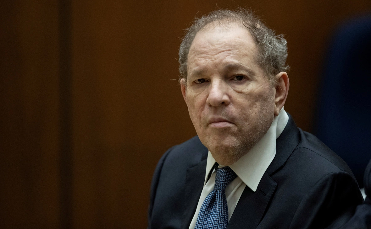 Etienne Laurent / Reuters