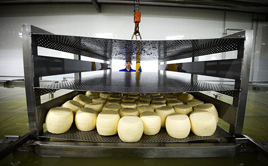 Завод по производству сыров. Архивное фото