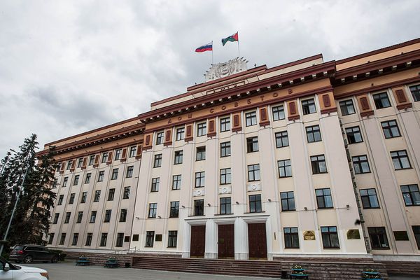 Тюменская «Единая Россия» официально озвучила имена кандидатов в облдуму
