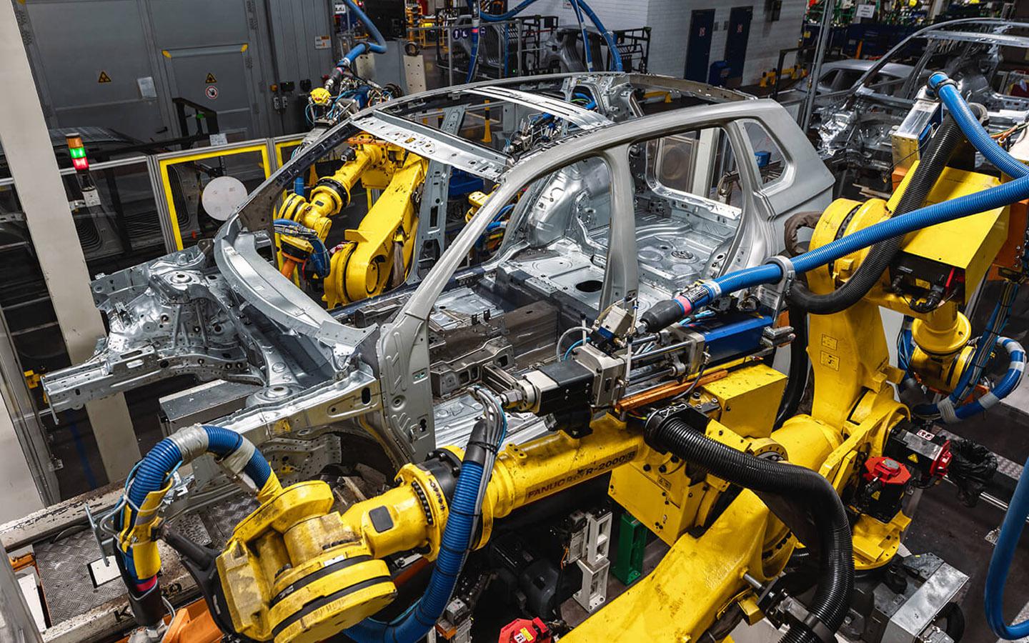 Зарплаты ниже, работы больше: когда перезапустят бывший завод Volkswagen