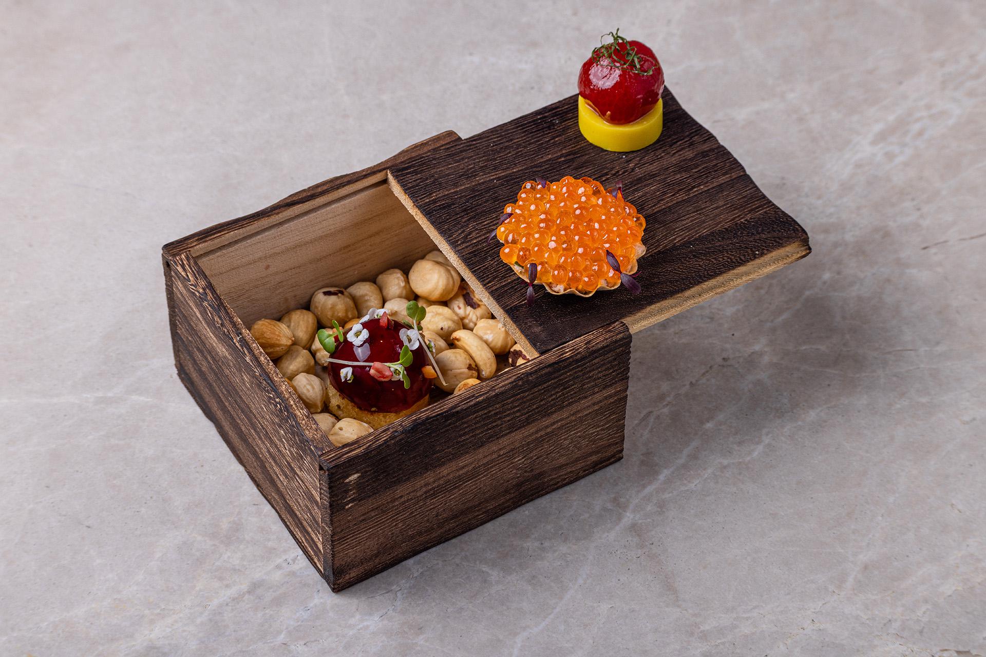 Амюз-буш, ресторан Afina