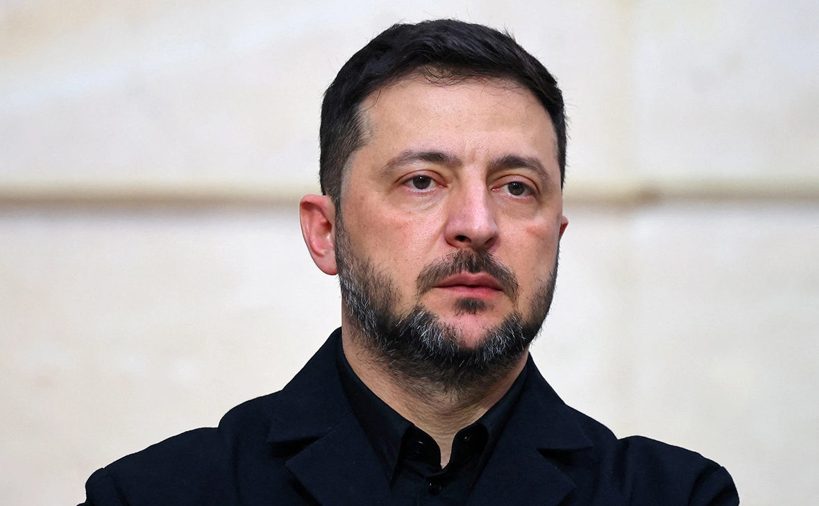 Sarah Meyssonnier / Reuters