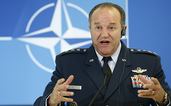 Командующий объединенными силами НАТО в Европе Филипп Бридлав