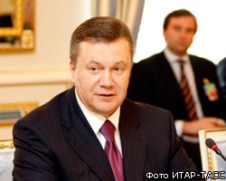 В.Янукович: Россия достроит "Украину"