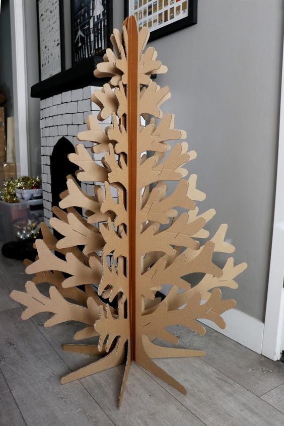 Елки из картона