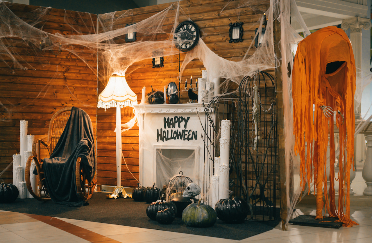Декор на Хеллоуин: идеи для украшения интерьера своими руками