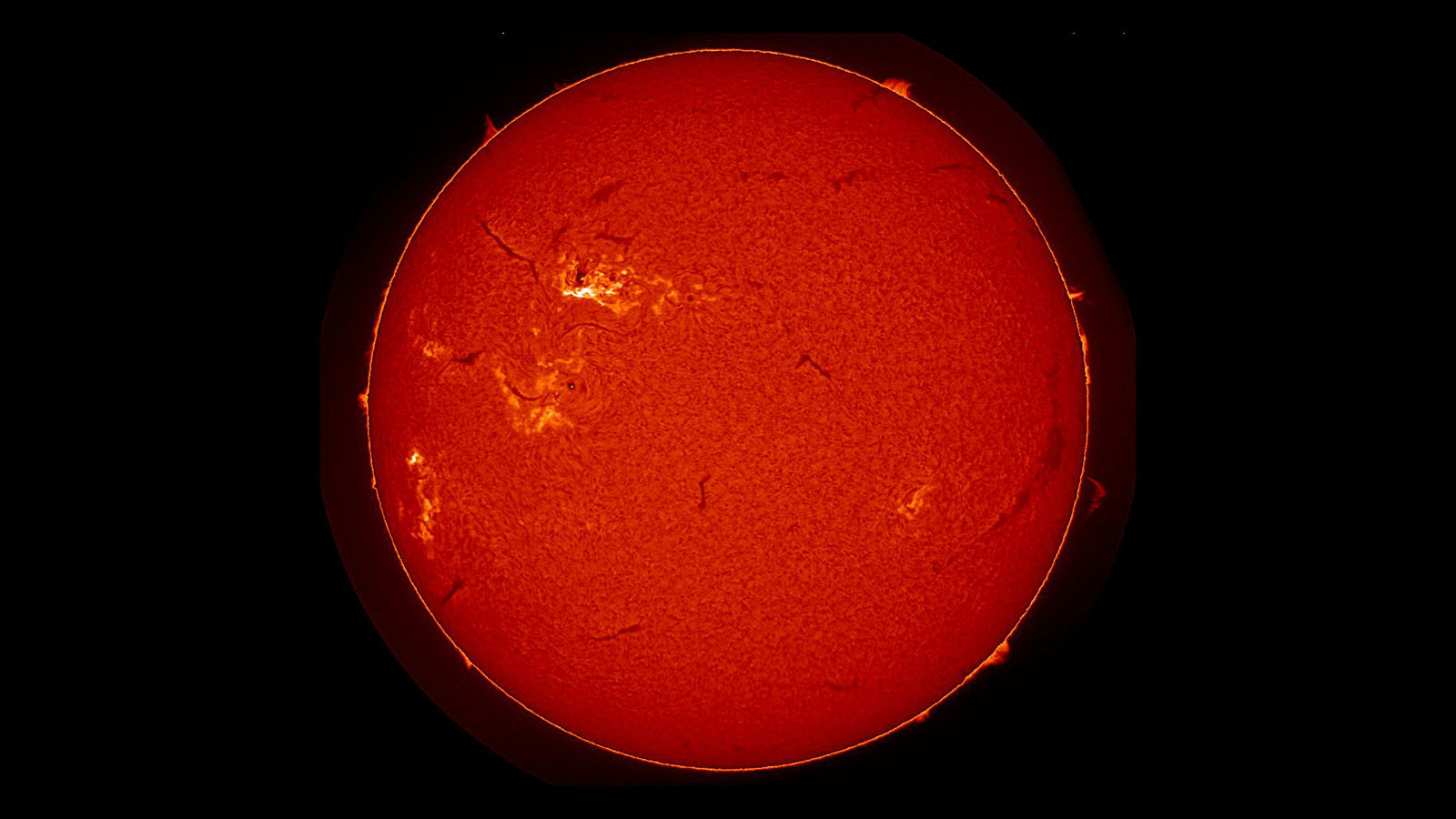 Хромосфера Солнца, 7 ноября 2025 года