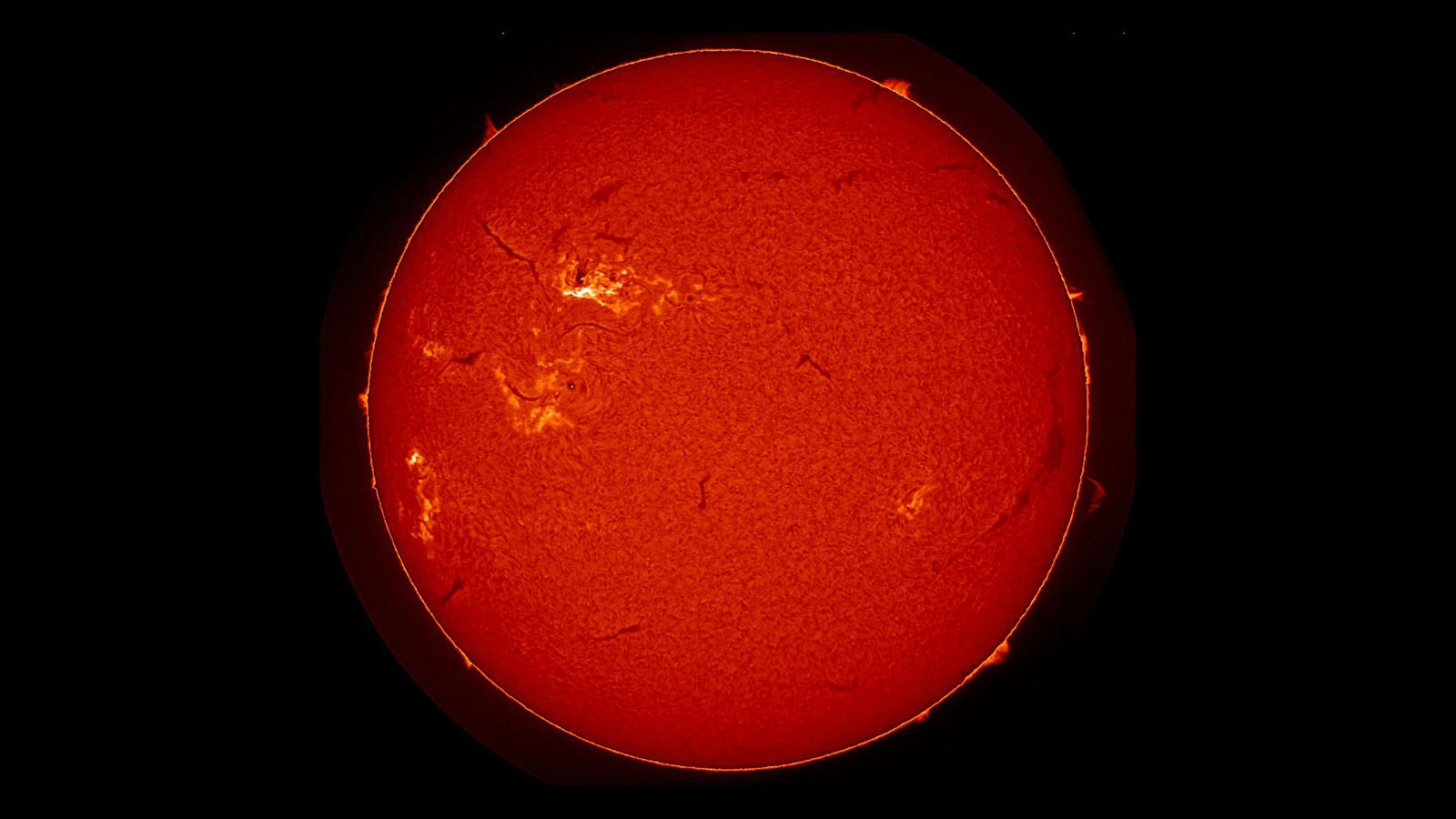Хромосфера Солнца, 7 ноября 2025 года