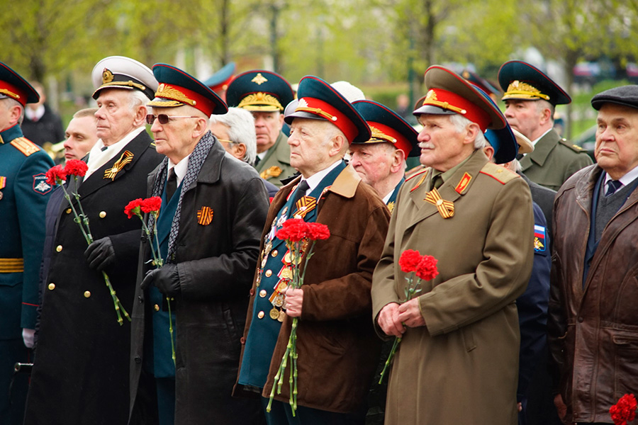 Торжественная церемония возложения цветов к Могиле Неизвестного Солдата


