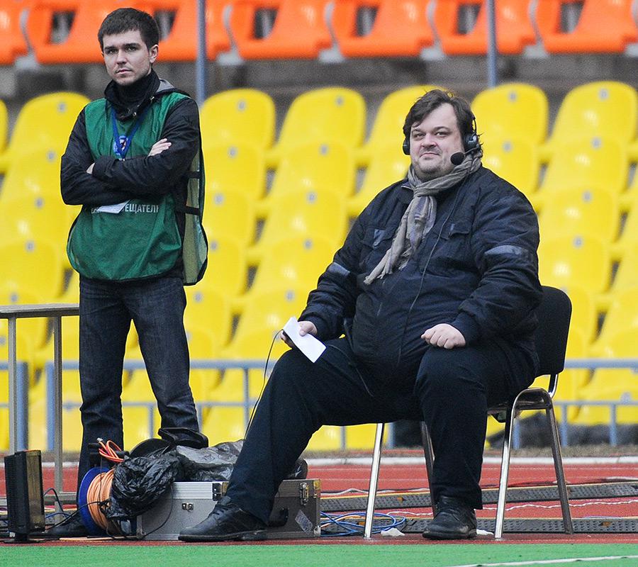 Василий Уткин комментирует футбольный матч, 2012 год
