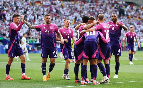 Carl Recine / Getty Images