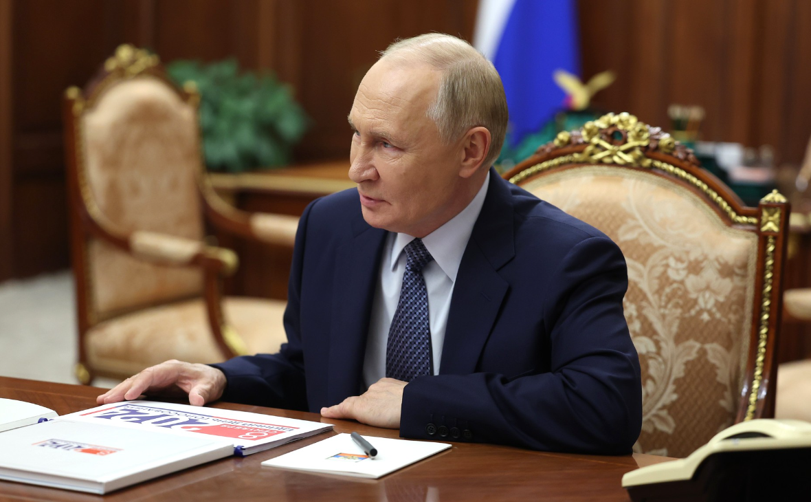 Kremlin Pool / via Global Look Press