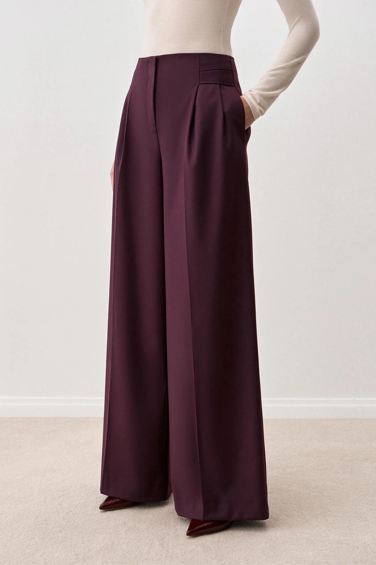 Брюки&nbsp;Anna Pekun, 11 980 руб. (annapekun.ru)