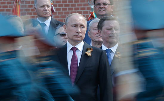 Президент России Владимир Путин во&nbsp;время военного парада, посвященного 71-й годовщине Победы в&nbsp;Великой Отечественной войне


