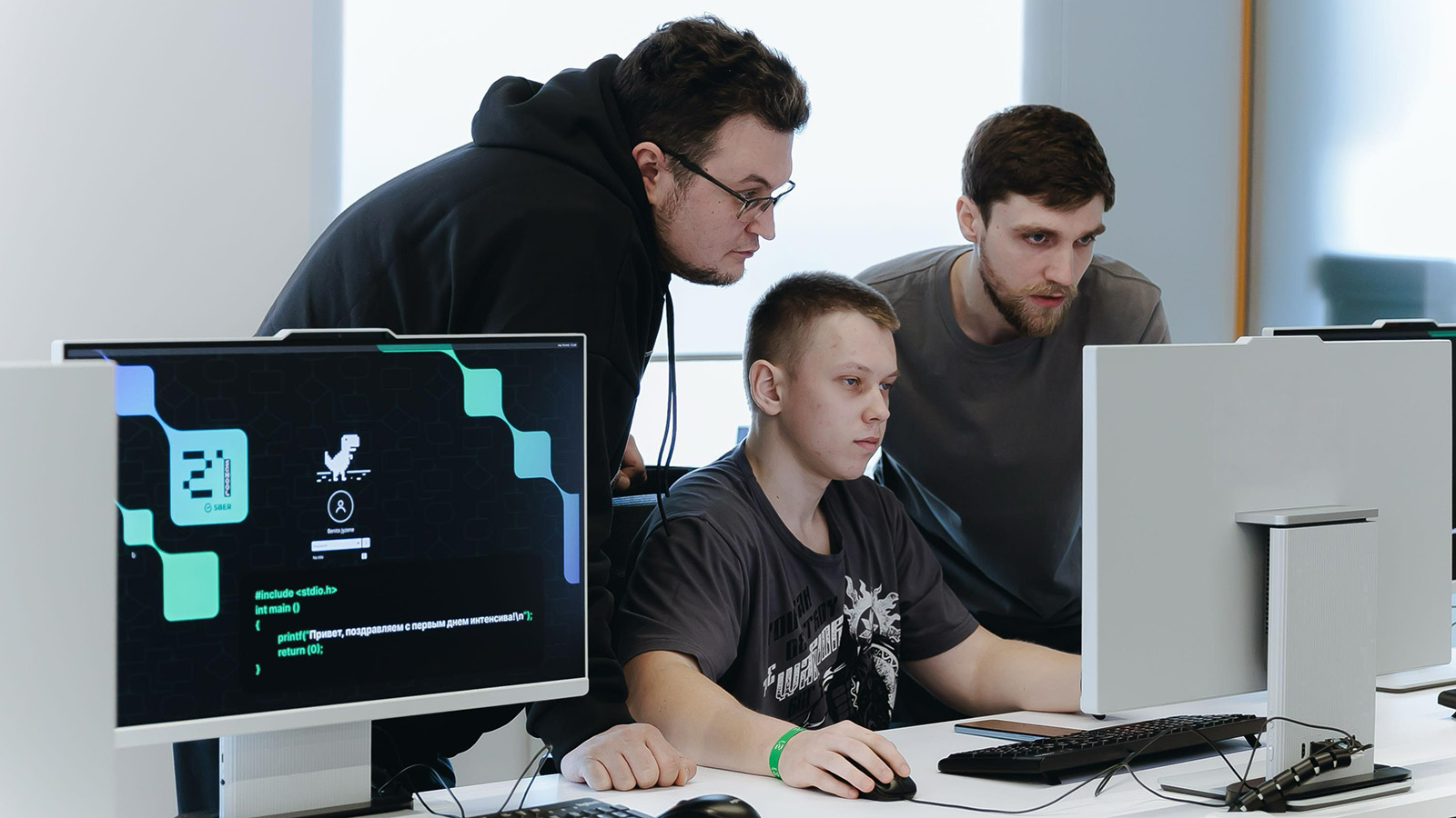 В «Школе 21» от «Сбера» появились три новые IТ-специальности