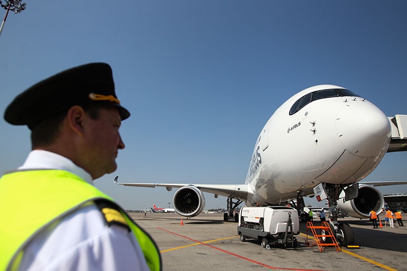 В рамках мирового турне самолет A350 XWB посетит 14 крупных аэропортов по всему миру, а также совершит полет над Северным Полюсом.