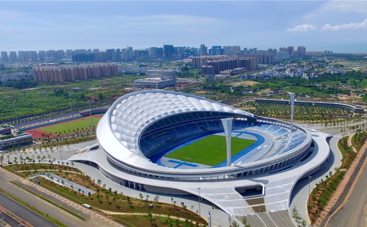 Стадионы китая. Хайкоу стадион. Стадион Китай 2023. Стадион «СКС-Арена», Севастополь. Футбольные стадионы Китая.