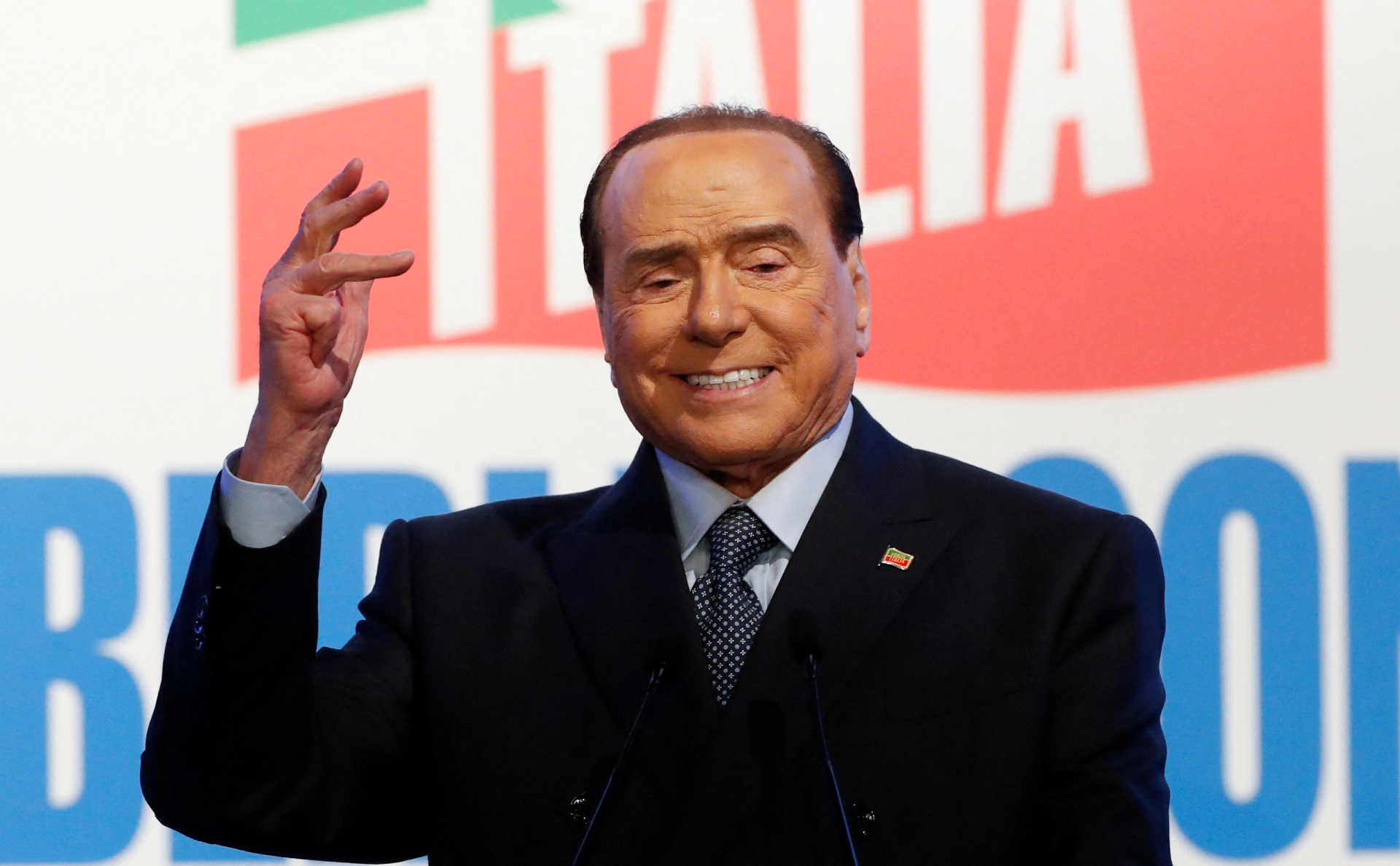 Берлускони увидел «изоляцию» позиции Запада по Украине от остального мира"/>














