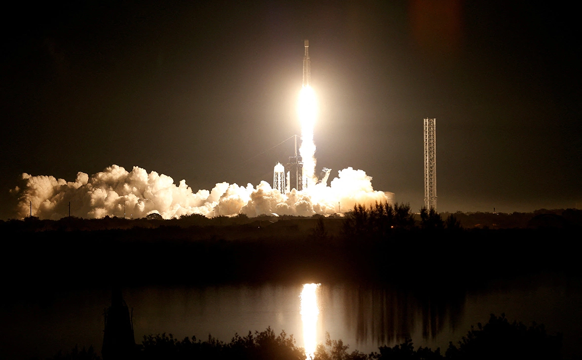 Joe Skipper / Reuters