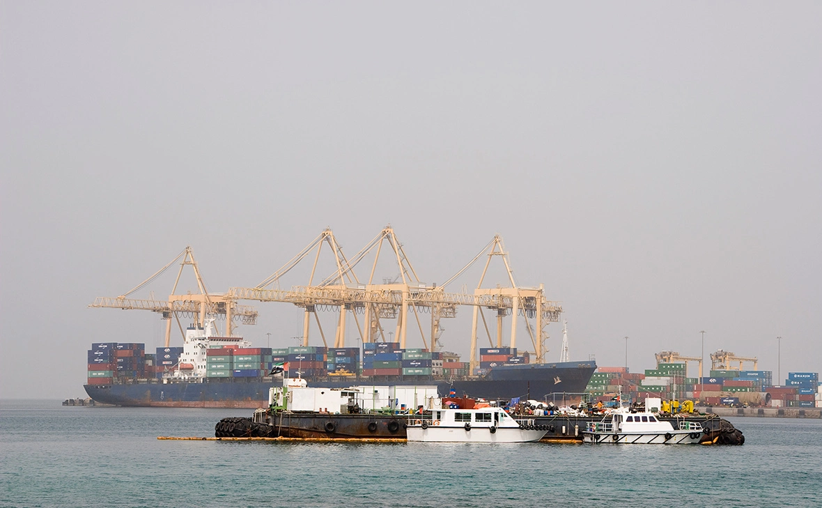 DeeDee DeGelia & Brent Winebren / moodboard / Global Look Press