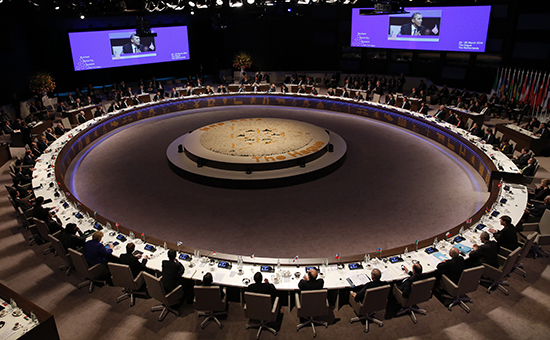 Заседание во время саммита по ядерной безопасности в Гааге, Нидерланды, 25 марта 2014 года