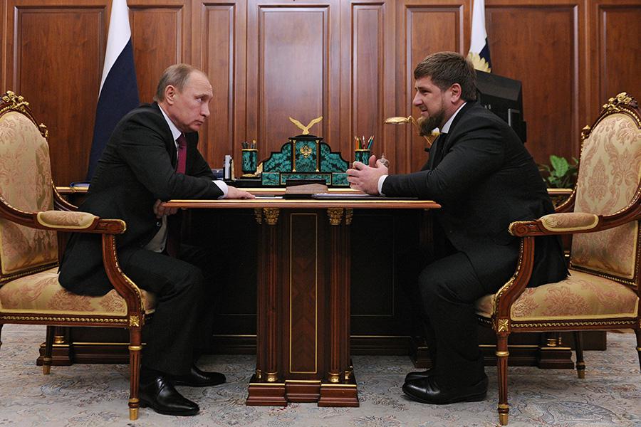 Владимир Путин и Рамзан Кадыров во время встречи в Кремле, 2015 год