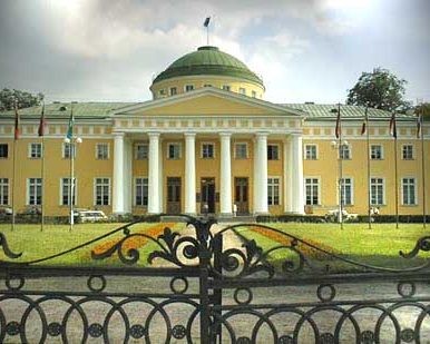 Фото: spb-palaces.narod.ru