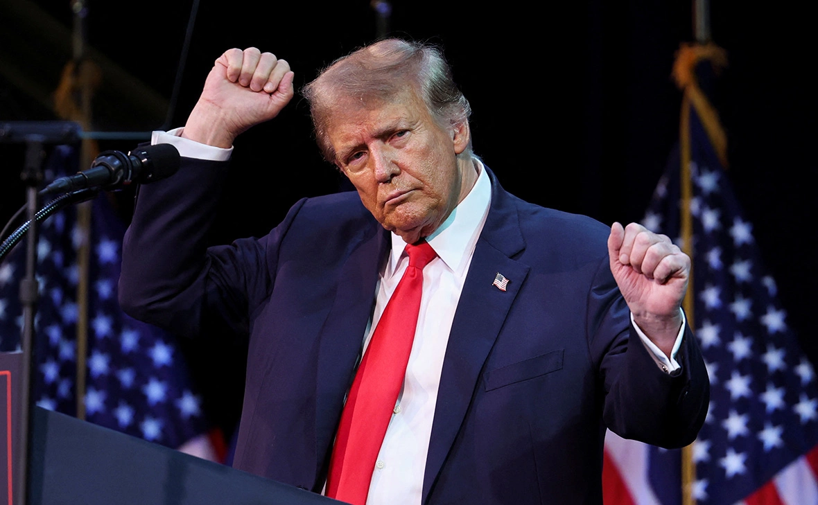 Mike Segar / Reuters