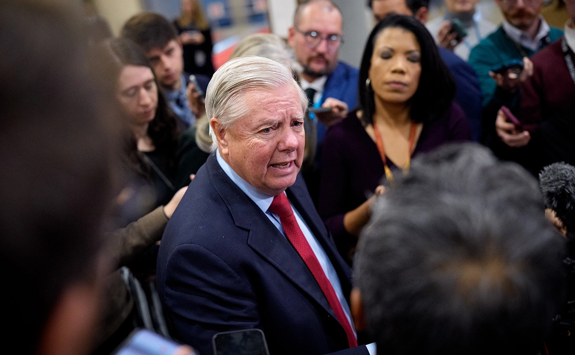 Andrew Harnik / Getty Images