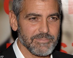 Джордж Клуни показал, как убивать иракских коз взглядом 