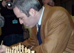 Российские гроссмейстеры побеждают в Линаресе