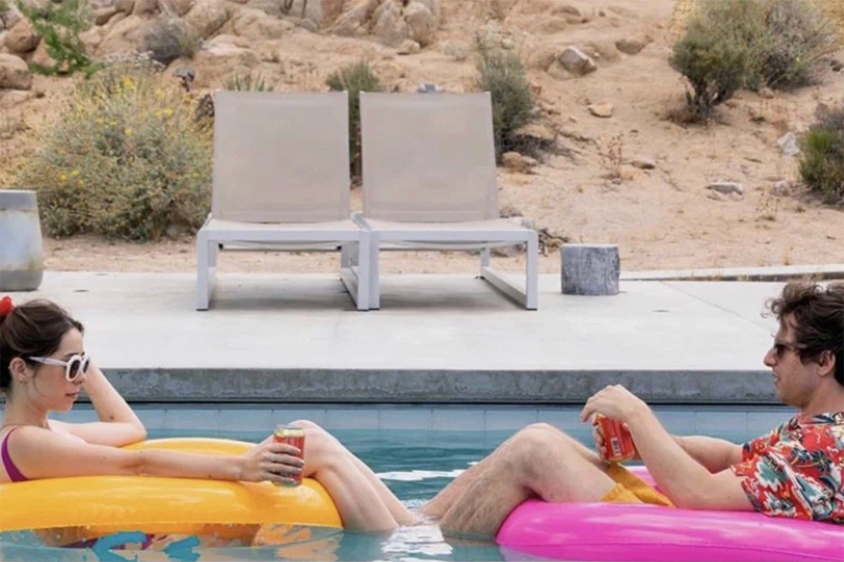 Кадр из фильма «Зависнуть в Палм-Спрингс»