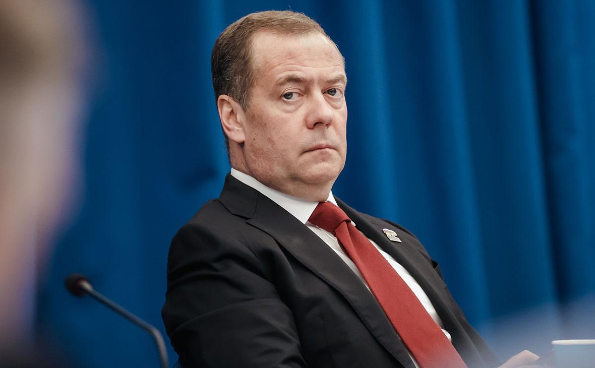 Дмитрий Медведев