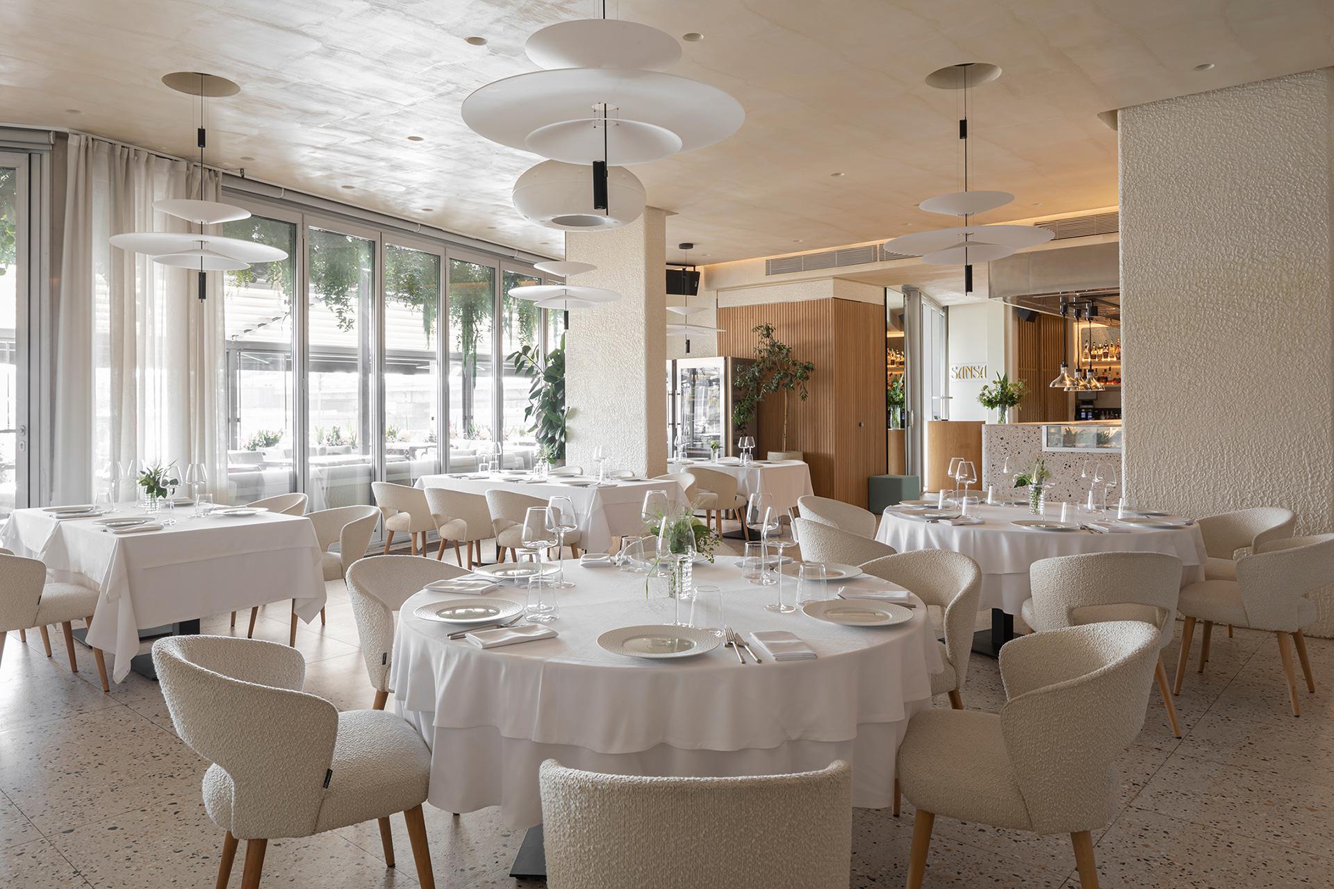 Интерьер ресторана Sansa