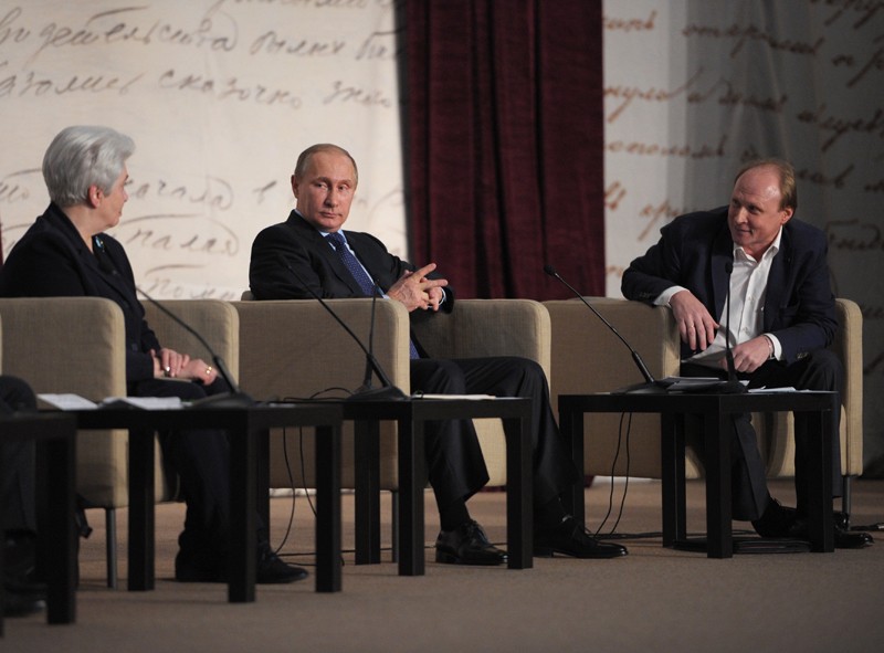 В.Путин встретился с российскими писателями