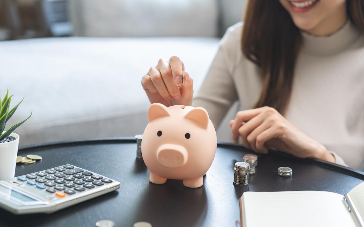 Вклад до востребования &mdash; самый простой способ отложить деньги на короткий срок, хотя проценты по нему будут минимальными