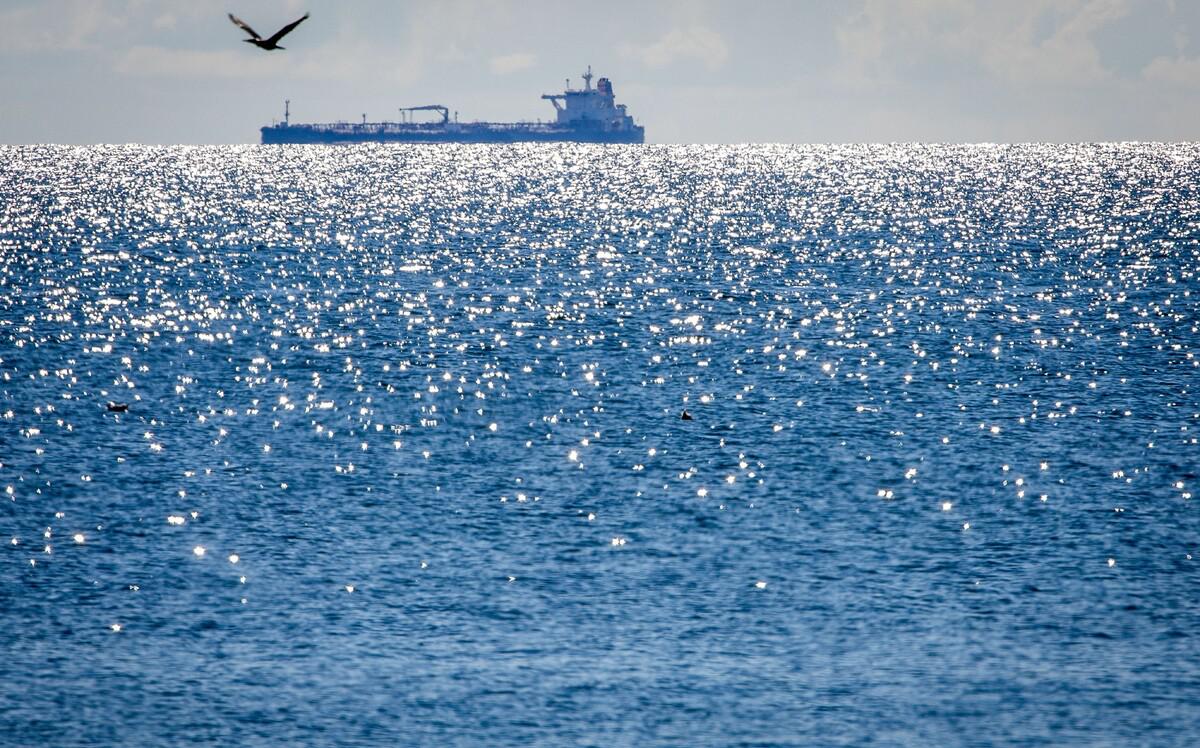 Евросоюз обсудит новые санкции против теневого флота России