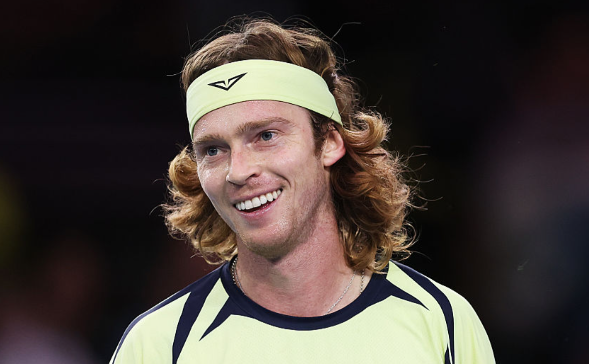  Julian Finney / Getty Images