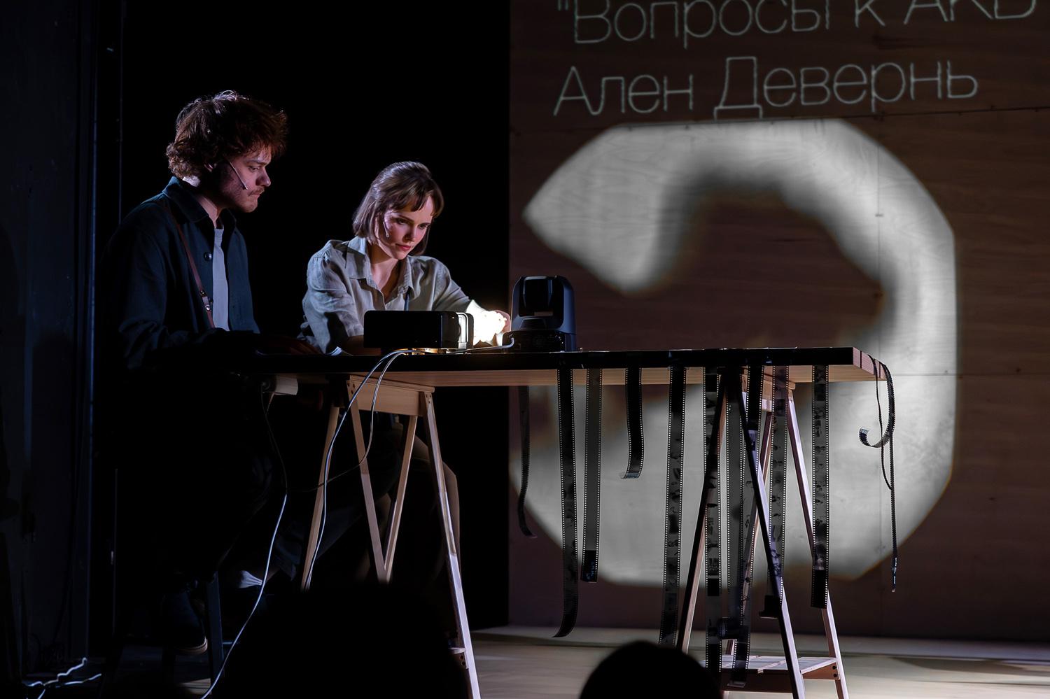 Почему нужно смотреть новый спектакль Дмитрия Волкострелова