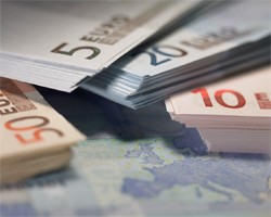 Еврокомиссия: Судьба евро решится в ближайшие 10 дней