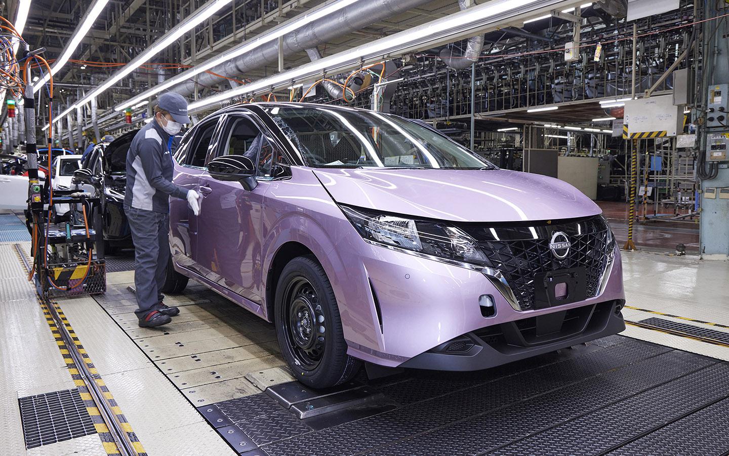 Nissan решил закрыть два завода в Японии. Что произошло