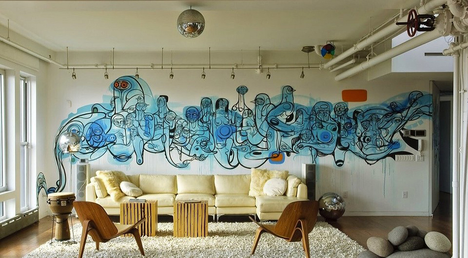 Граффити в квартире: примеры, особенности и лайфхаки