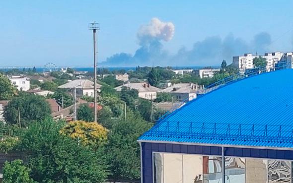 АТОР сообщила, что взрывы в Крыму произошли далеко от курортной зоны