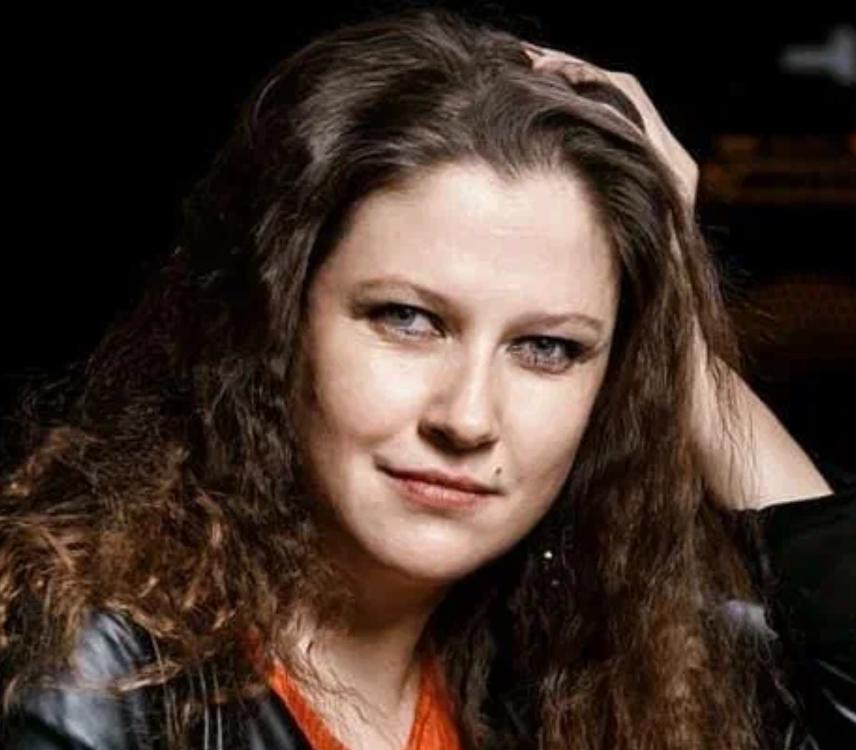 Анна Королева