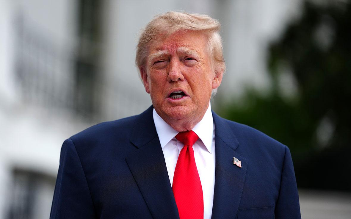 Трамп заявил, что Украине пора выбрать нового президента вместо Зеленского