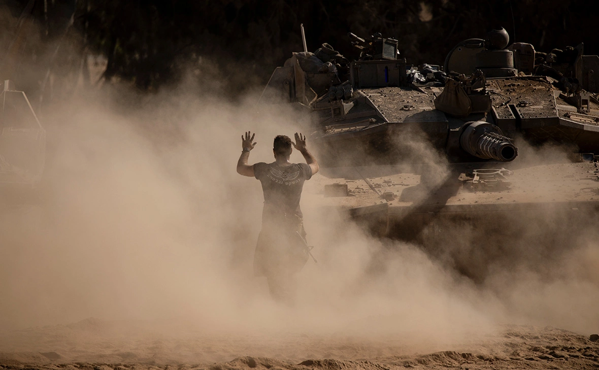 Amir Levy / Getty Images