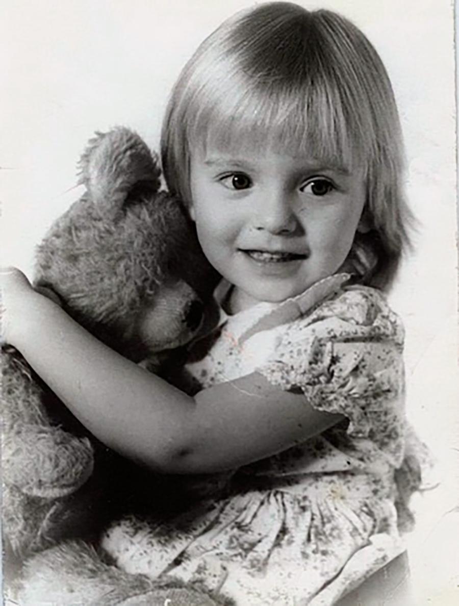 Юлия Волкова в детстве