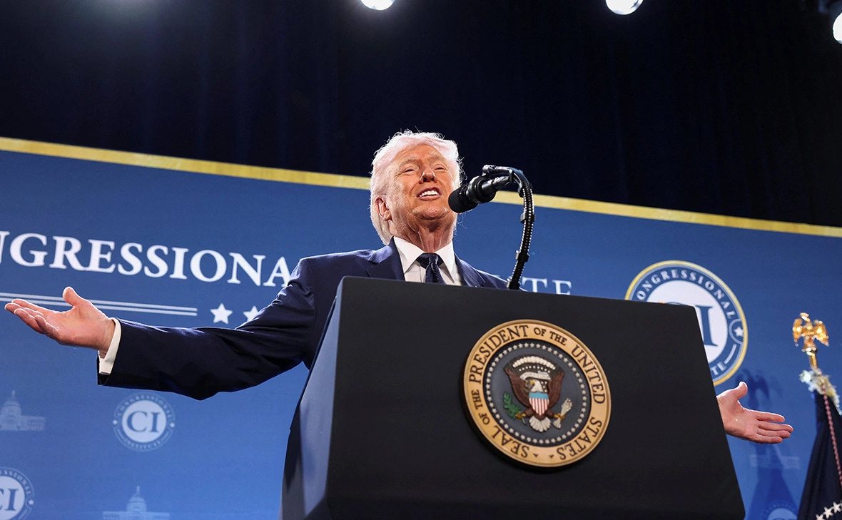 Kevin Lamarque / Reuters