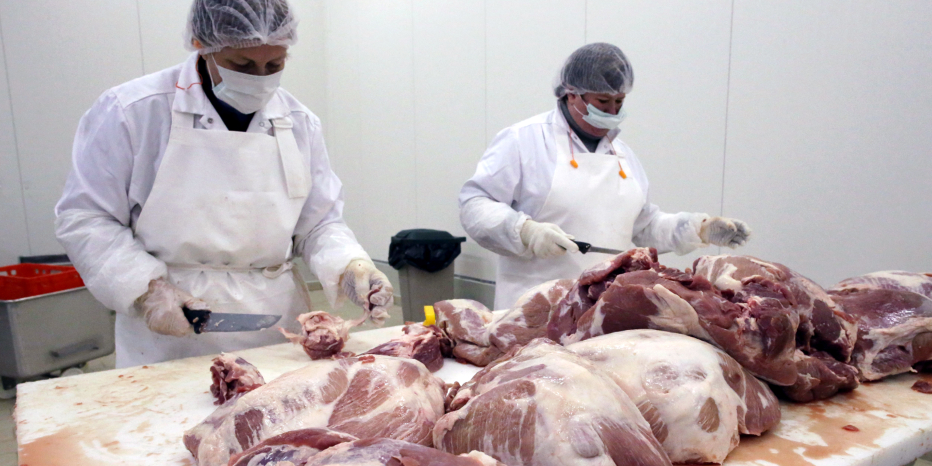 «Черкизово» купит 75% крупного мясопереработчика в Ленинградской области